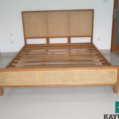 Tempat Tidur Rotan Minimalis Kayu Jati