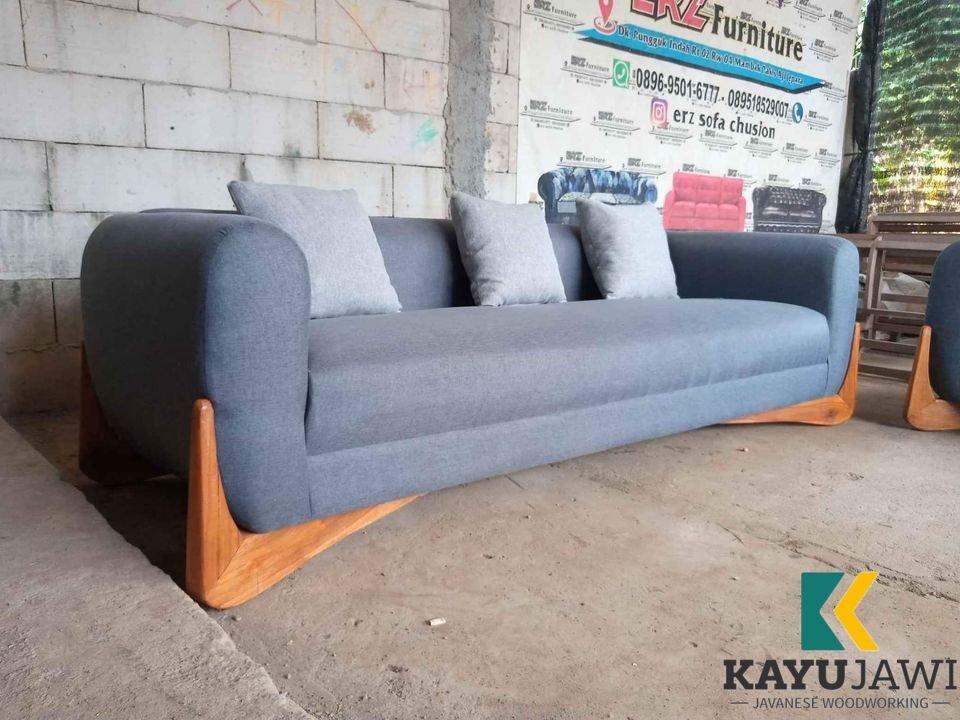 Sofa Tamu Mewah Modern Busa Empuk